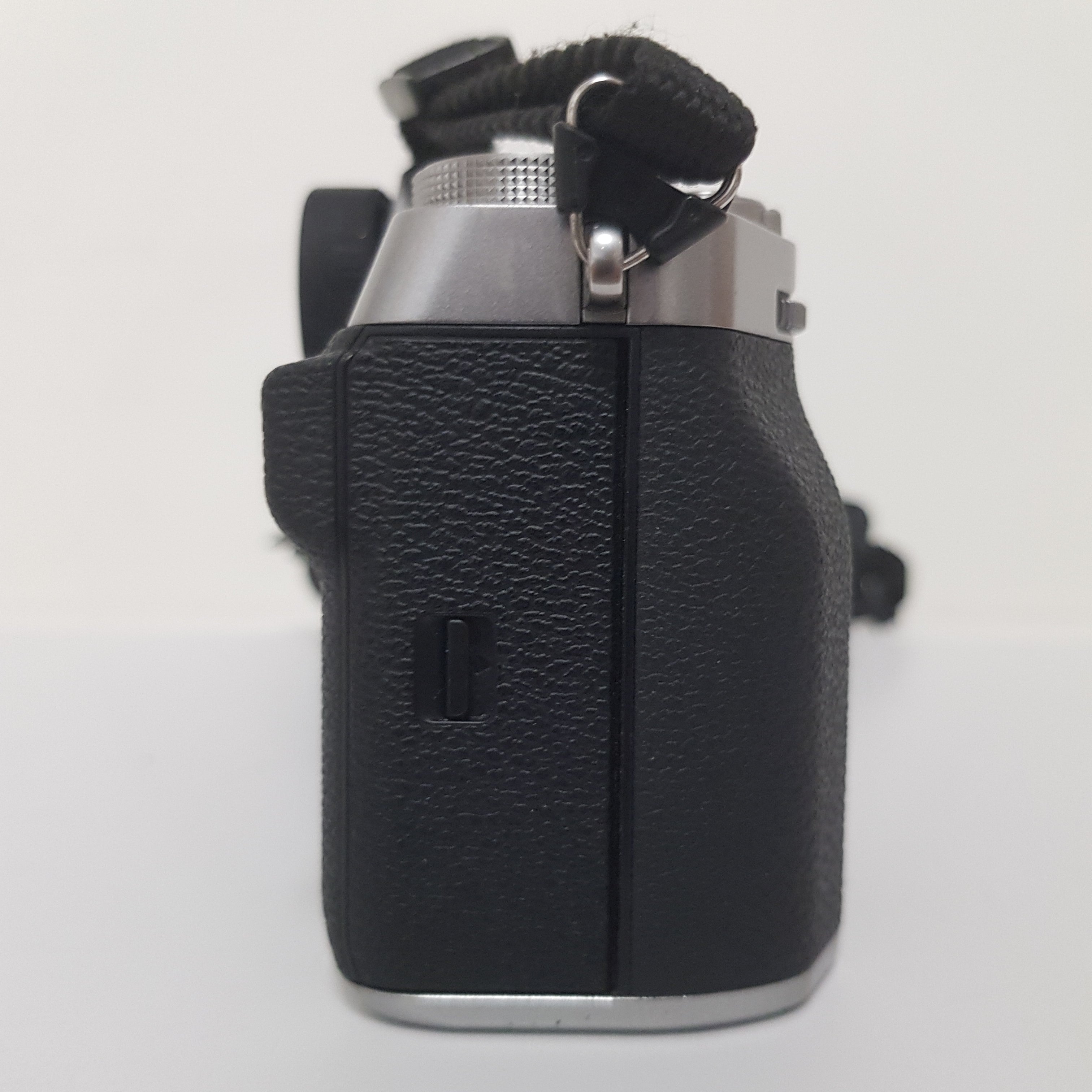 FUJIFILM X-T5 mirrorless body usato