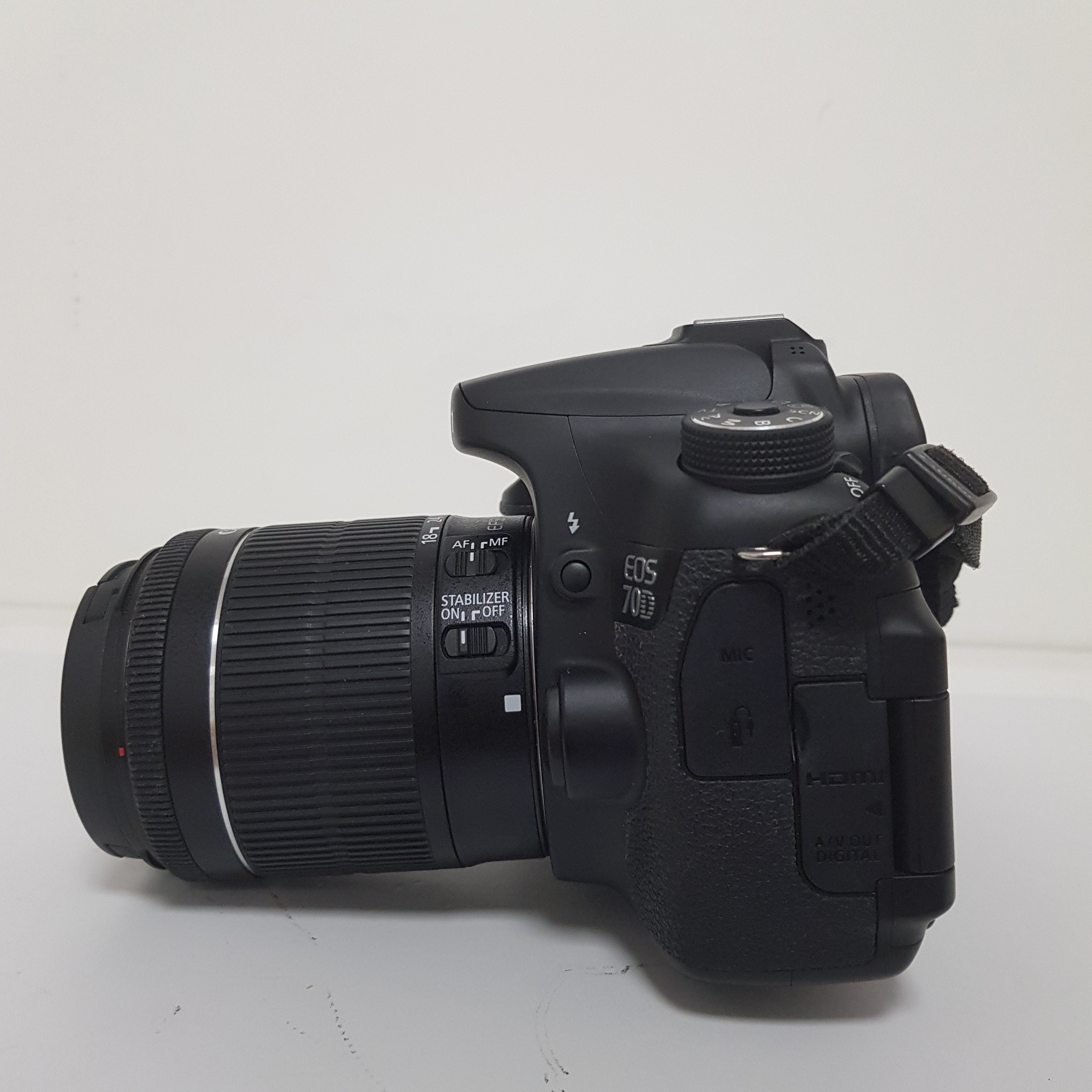 Reflex Canon EOS 70D + 18-55 1:3.5-5.6 IS STM usato