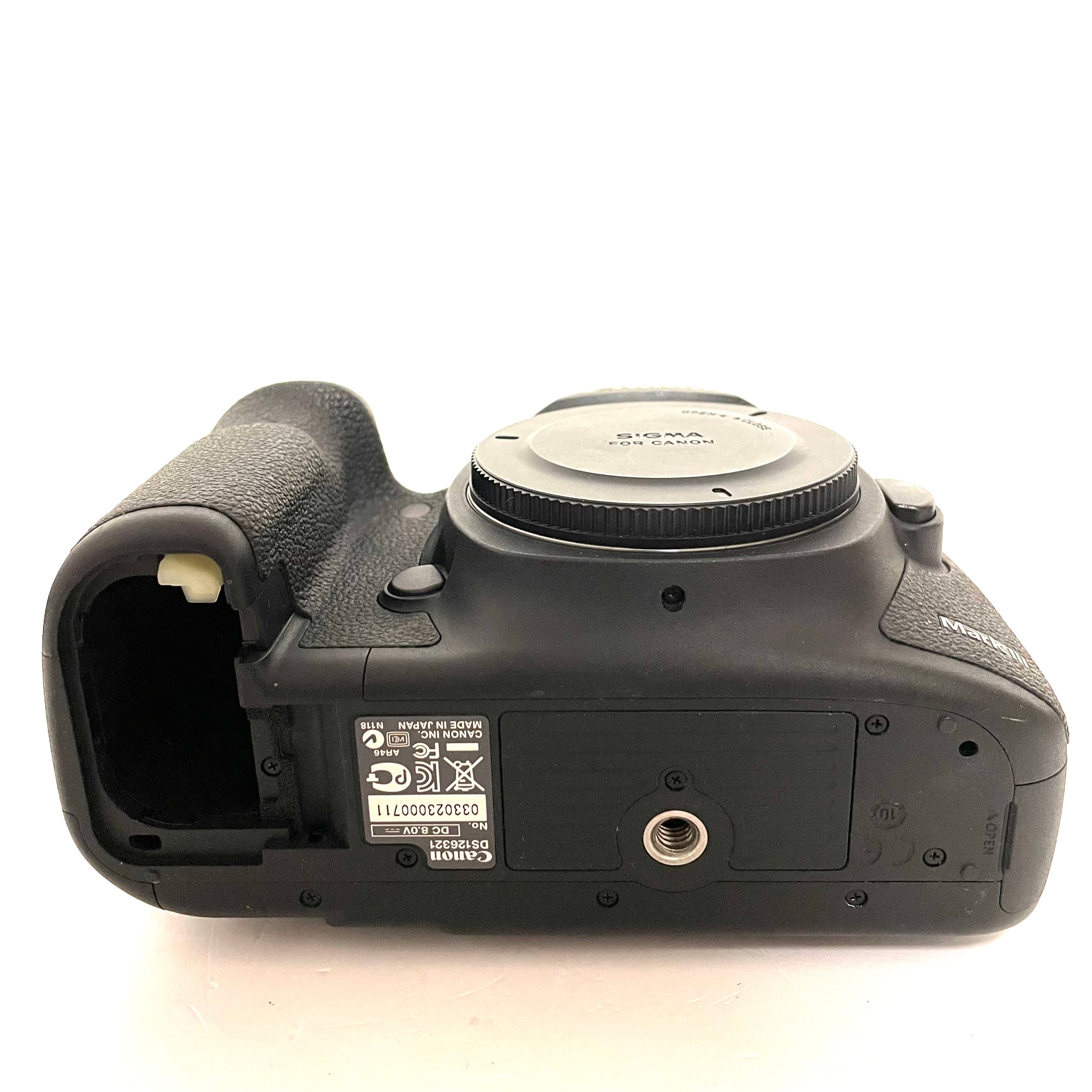 Canon 5D Mark III + Grip usato