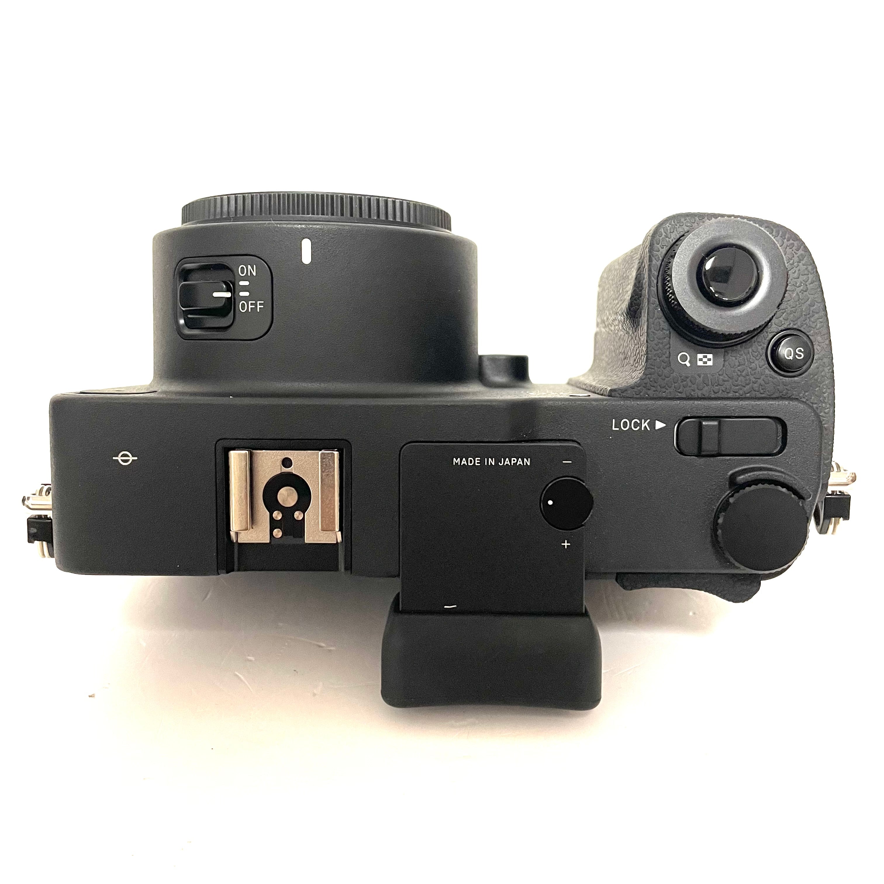 Sigma SD Quattro usato
