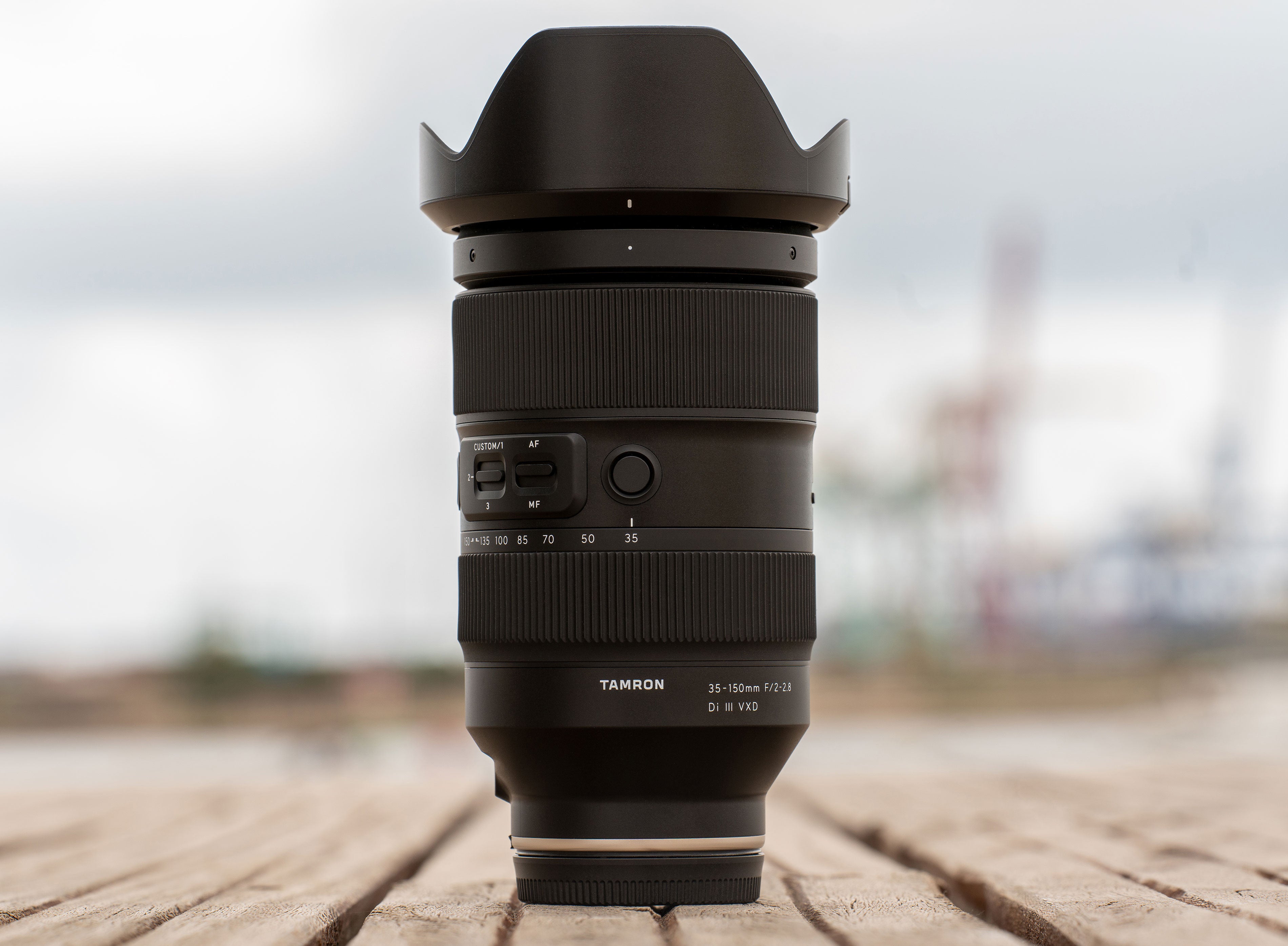 TAMRON 35-150mm F/2-2.8 Di III VXD Sony E - Garanzia Polyphoto 5 anni - Cine Sud è dal 1976 sul mercato! TA058