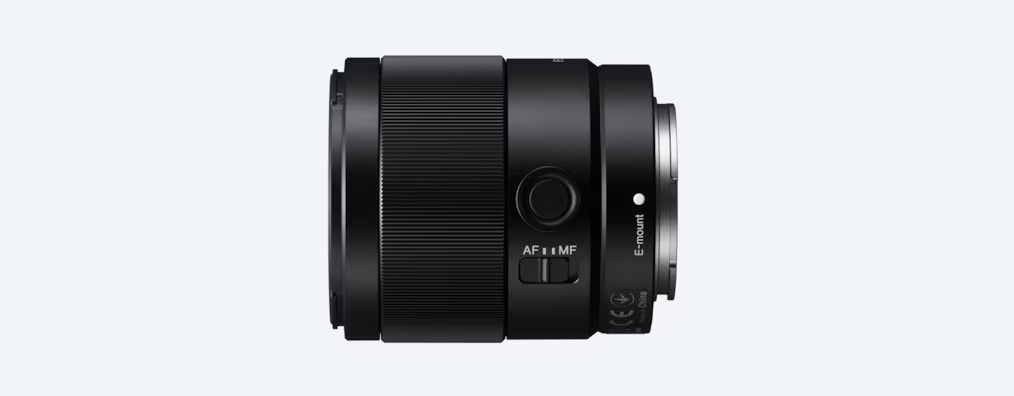 Sony 35mm F1.8 FE - Garanzia Sony Italia 2 anni - Cine Sud è da 47 anni sul mercato! SEL35F18F