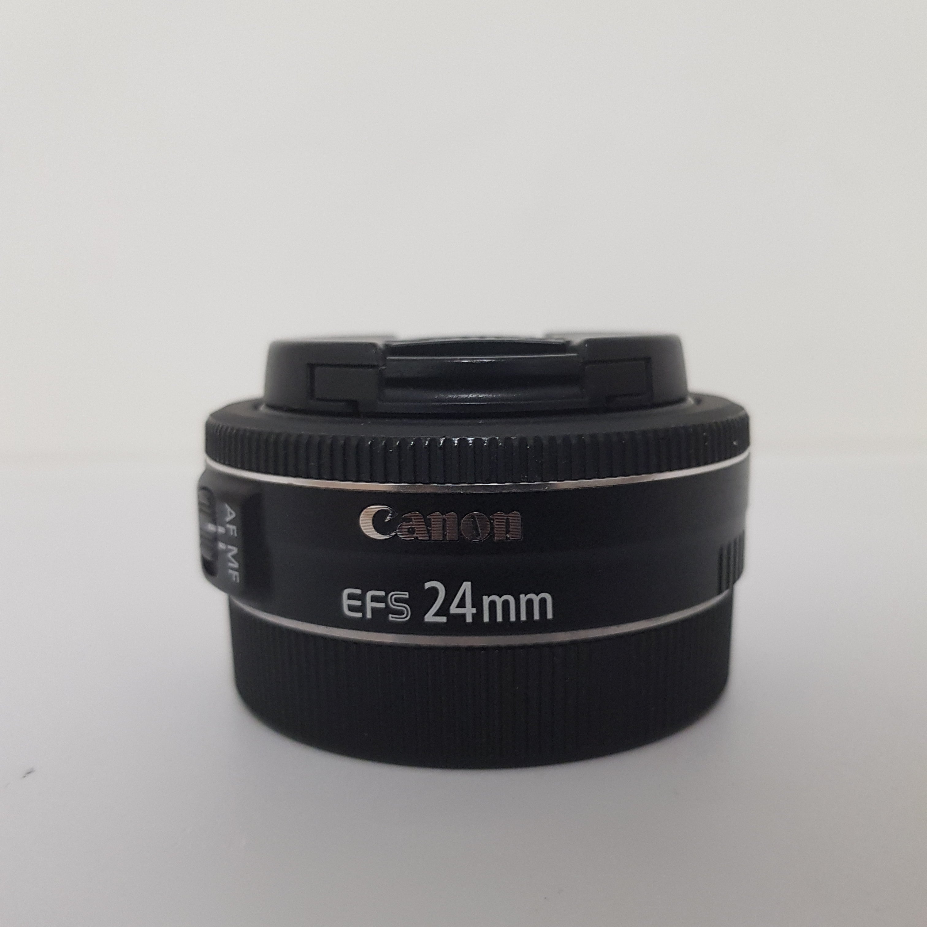 Obiettivo Canon 24mm 1:2.8 STM usato