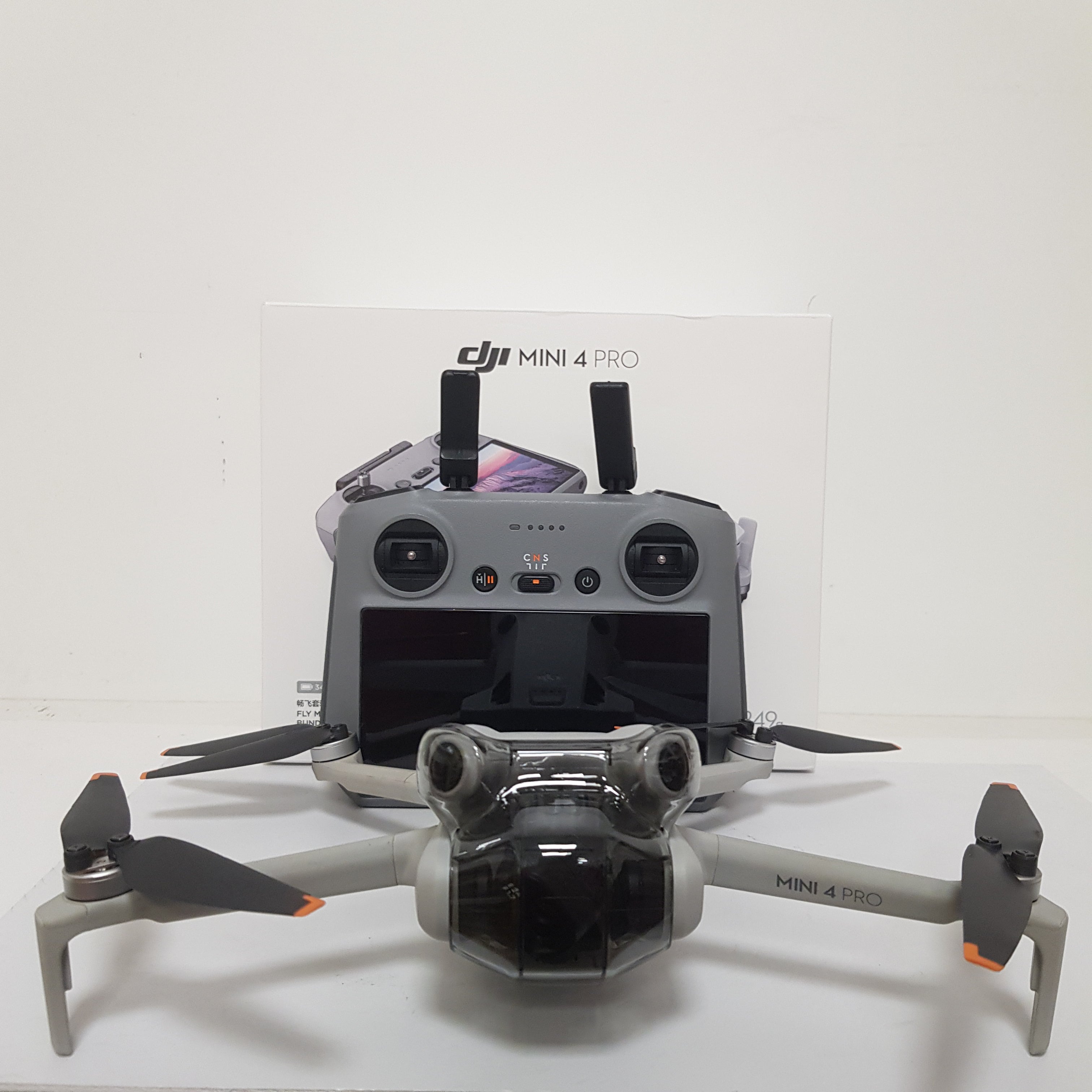 Drone DJI Mini 4 pro combo usato