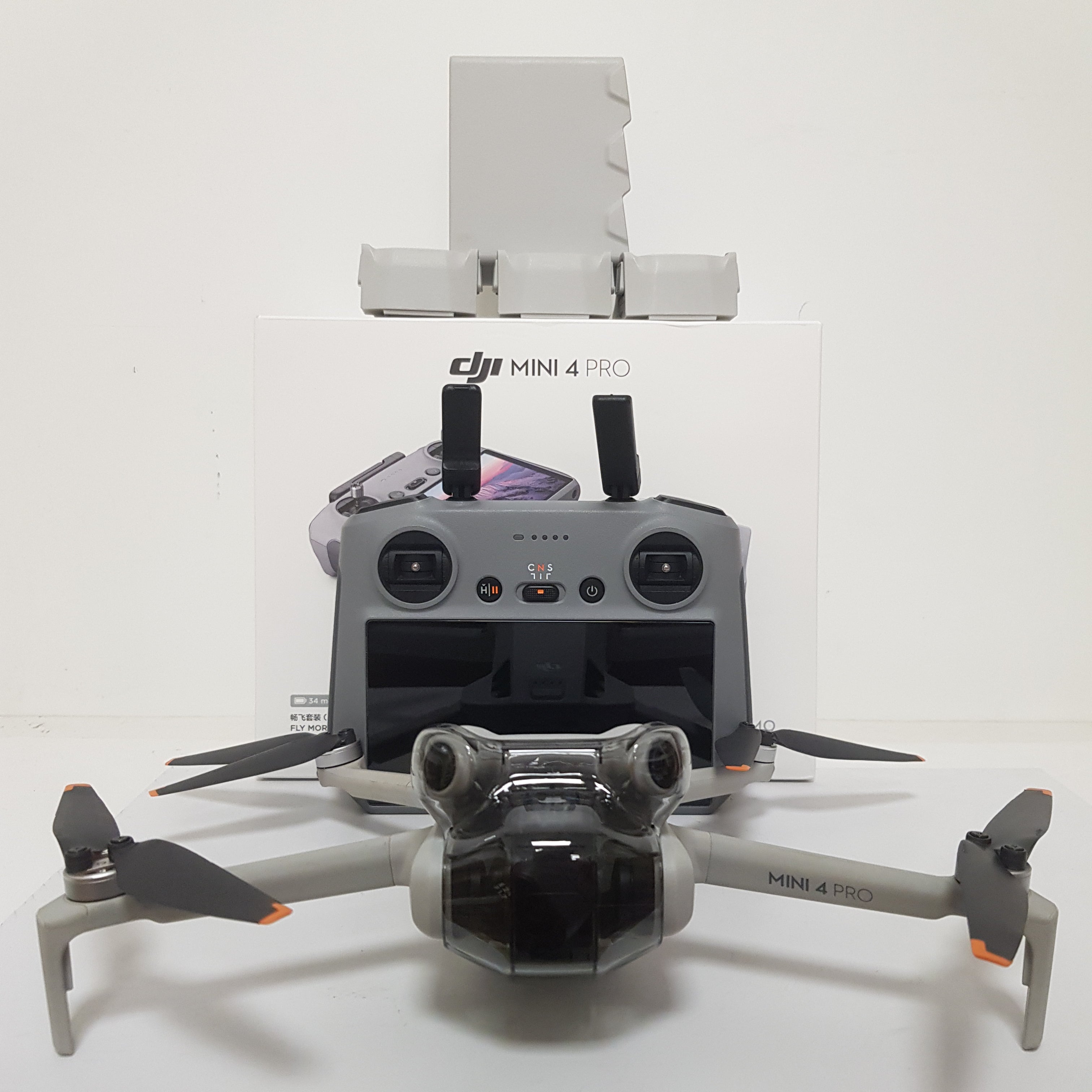 Drone DJI Mini 4 pro combo usato