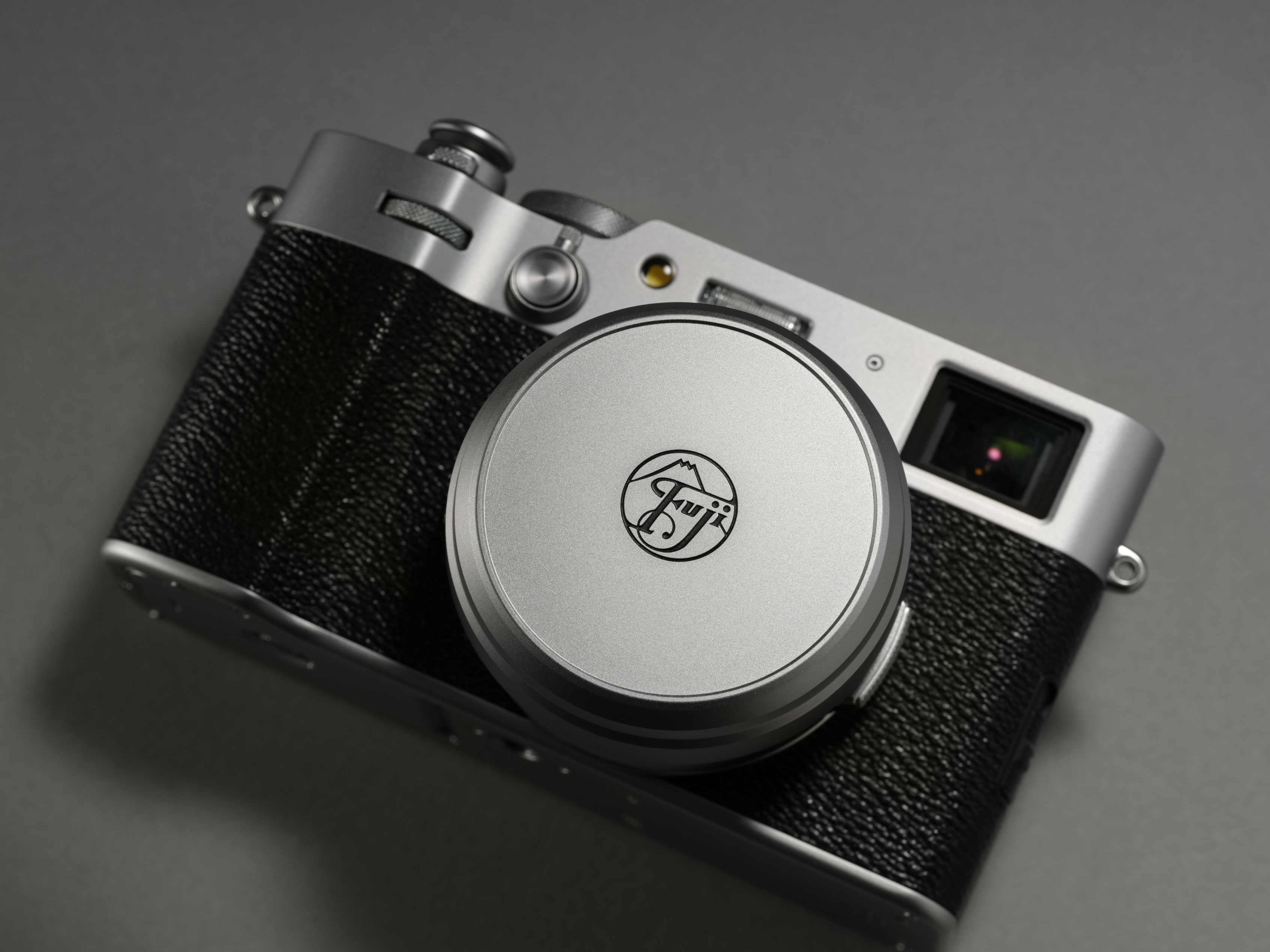 FUJIFILM X100VI SILVER - Gar. Fujifilm Italia -Cine Sud è da 48 anni sul mercato! 16821793 x-100vi