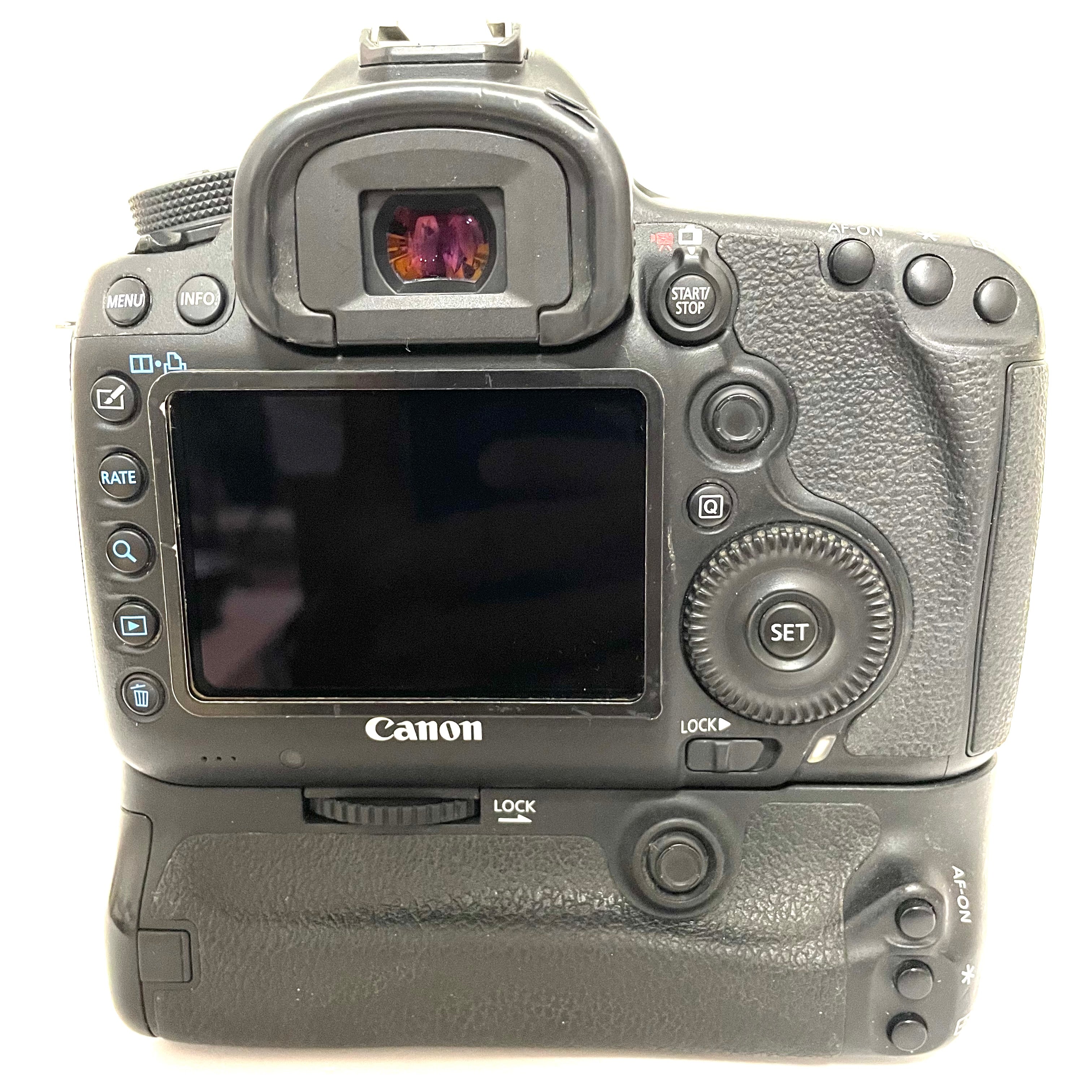 Canon 5D Mark III + Grip usato