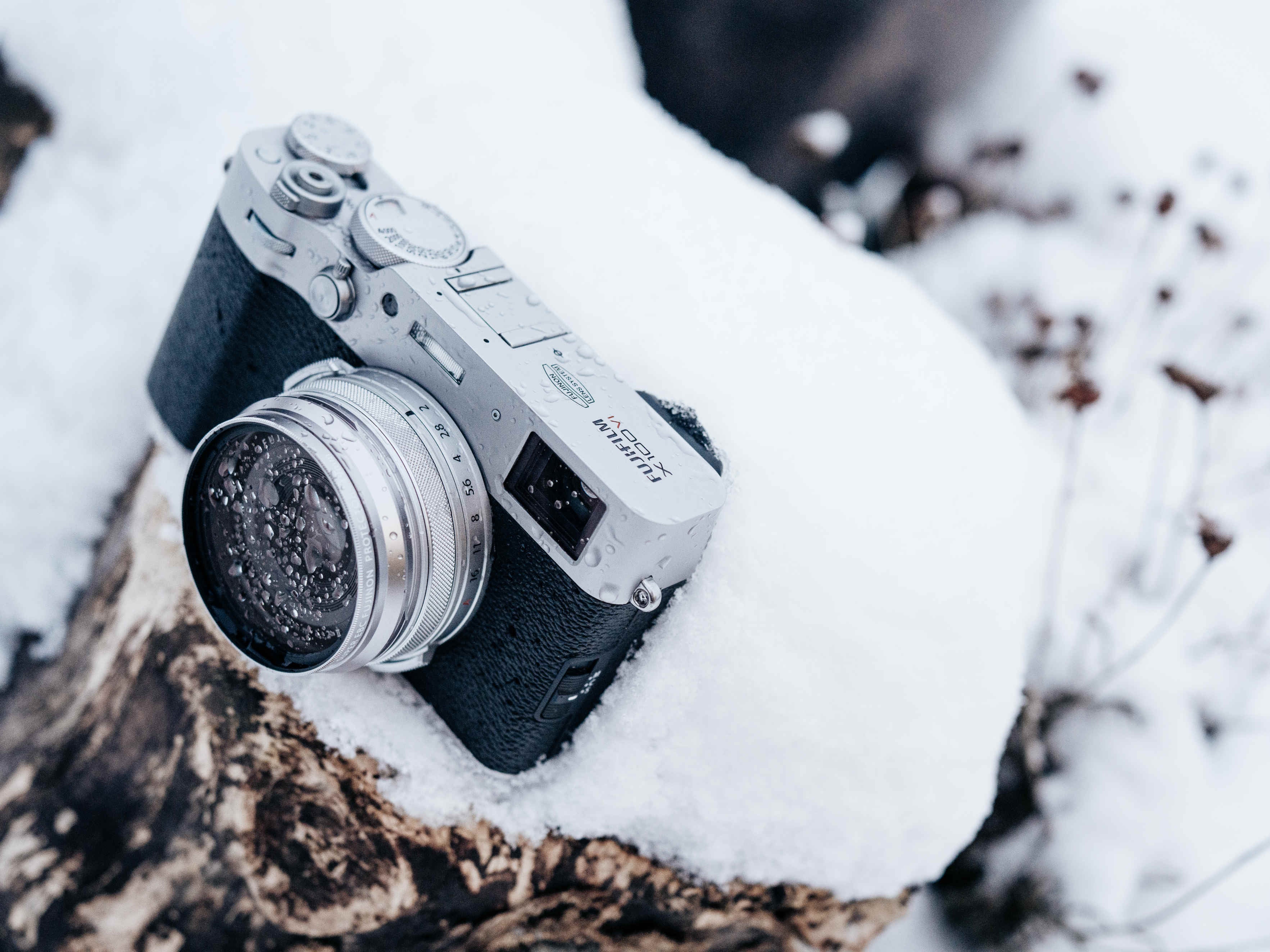 FUJIFILM X100VI SILVER - Gar. Fujifilm Italia -Cine Sud è da 48 anni sul mercato! 16821793 x-100vi