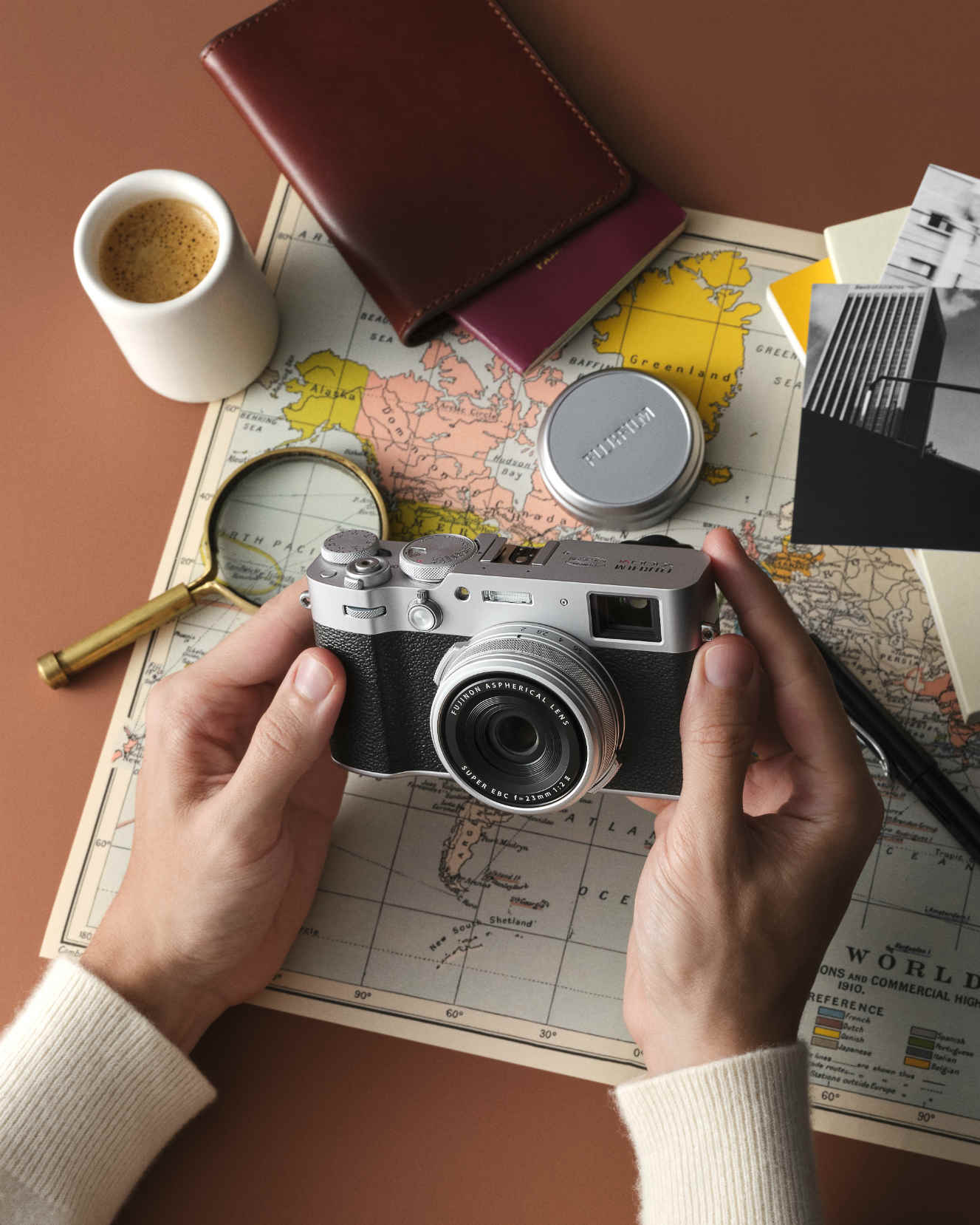 FUJIFILM X100VI SILVER - Gar. Fujifilm Italia -Cine Sud è da 48 anni sul mercato! 16821793 x-100vi