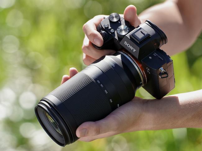 Tamron 70-300mm F/4.5-6.3 Di III RXD per Sony E-Mount Cine Sud è da 47 anni sul mercato! TA047SF