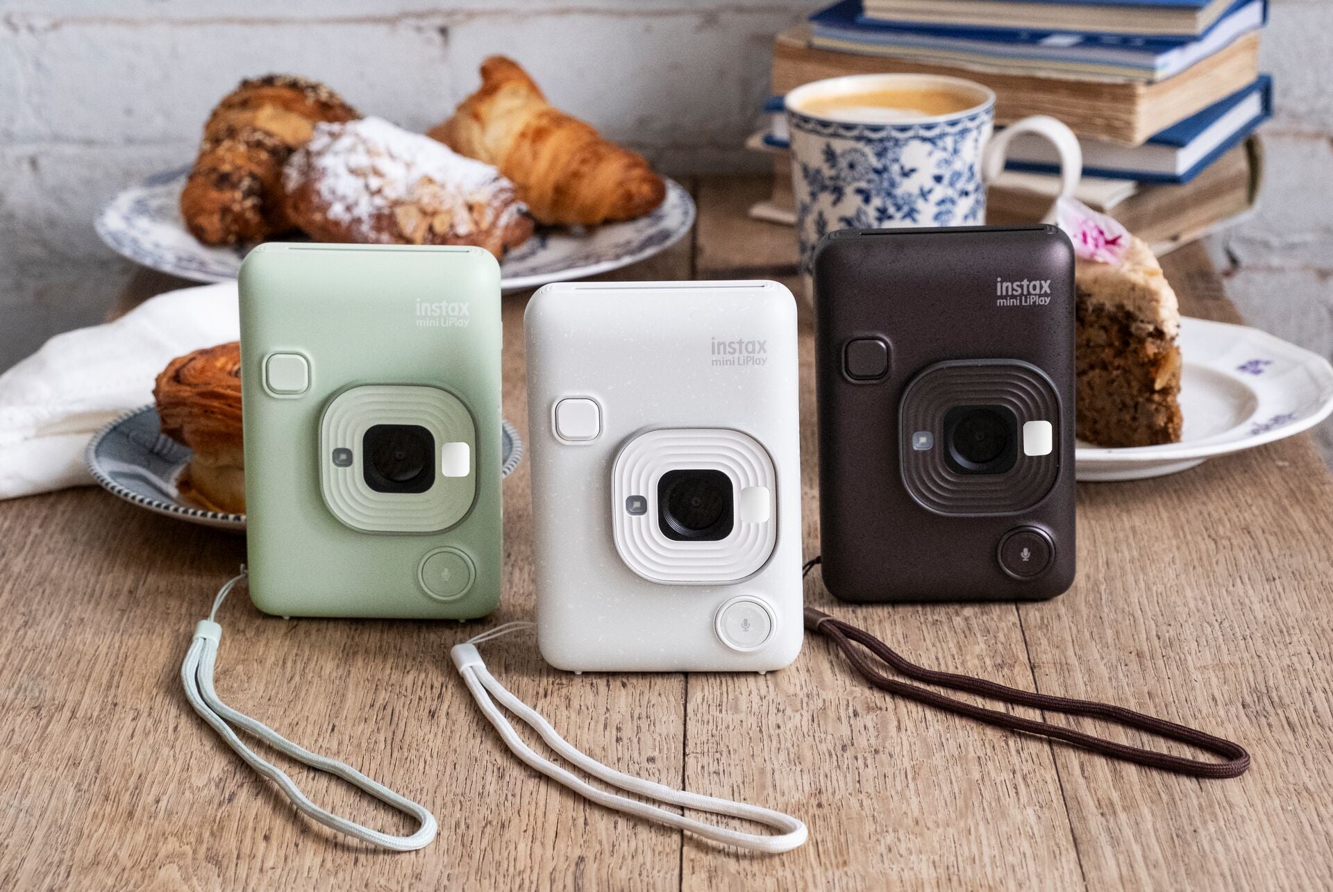 Fujifilm Instax Mini Liplay - Garanzia Fujifilm Italia - Cine Sud è da 48 anni sul mercato!