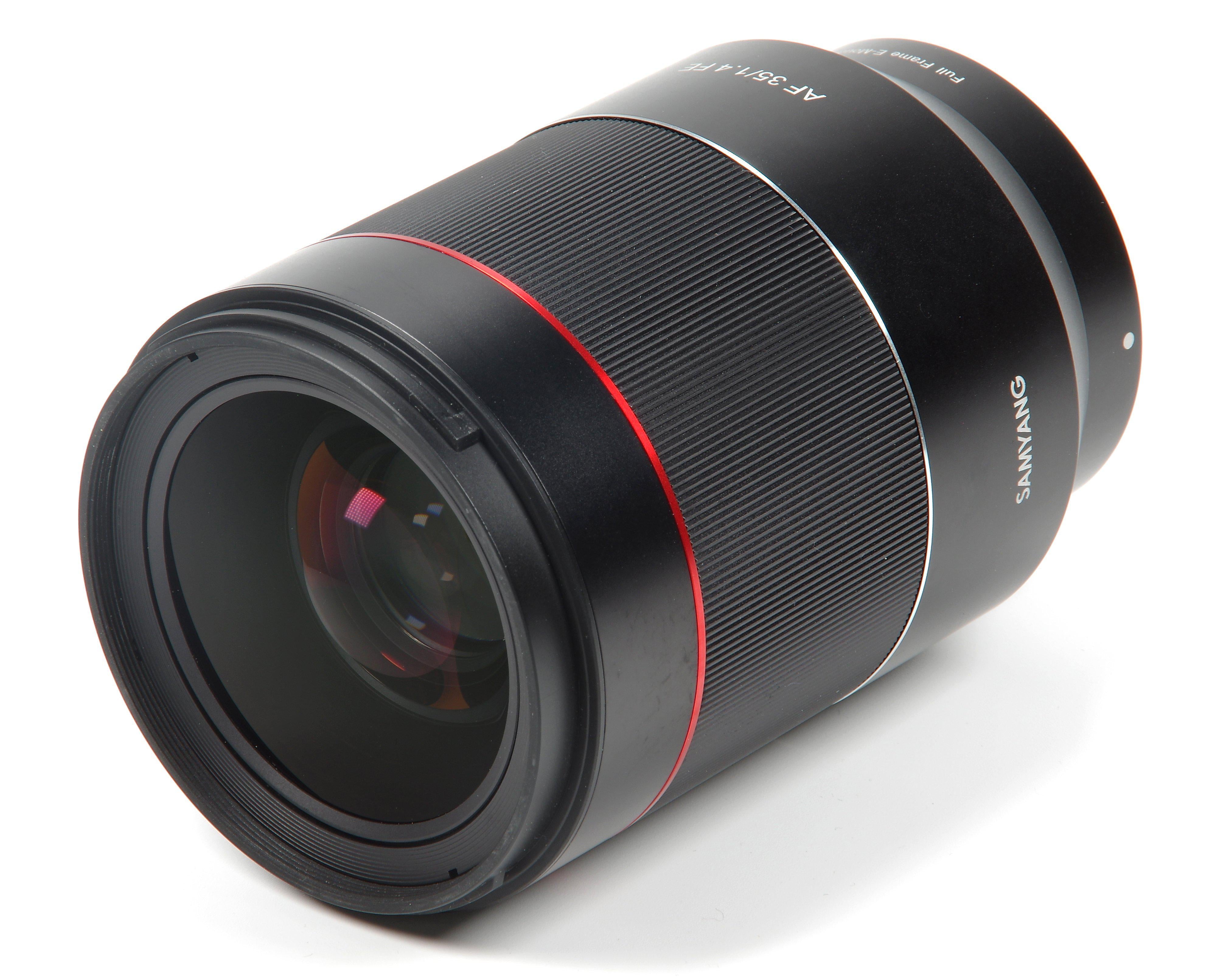 Samyang 35mm F1.4 AF FE x Sony (EX DEMO) - Garanzia 2 anni - Cine Sud è da 47 anni sul mercato!