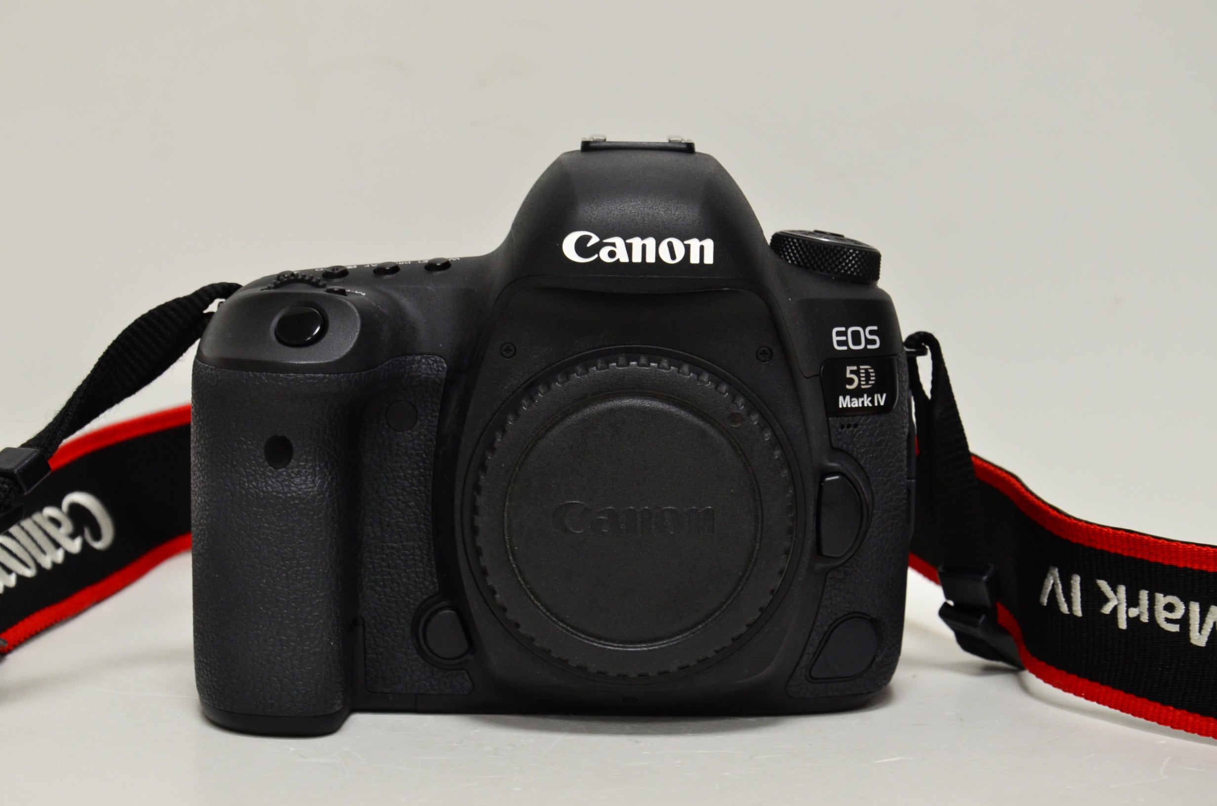 Canon EOS 5D MARK IV usato  - Gar.1 anno