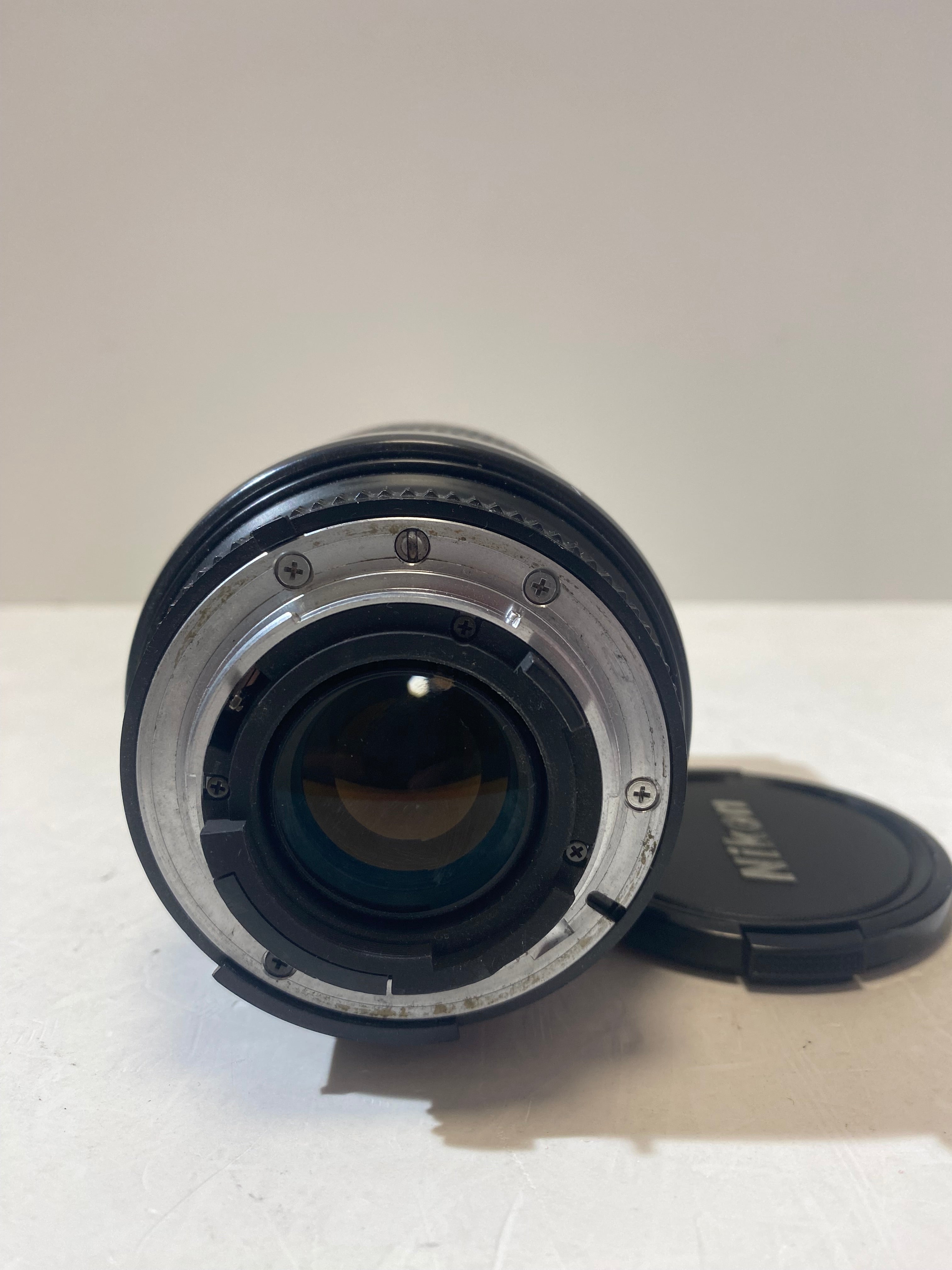Nikon AF 70-210mm manuale 1:4-5.6 D usato