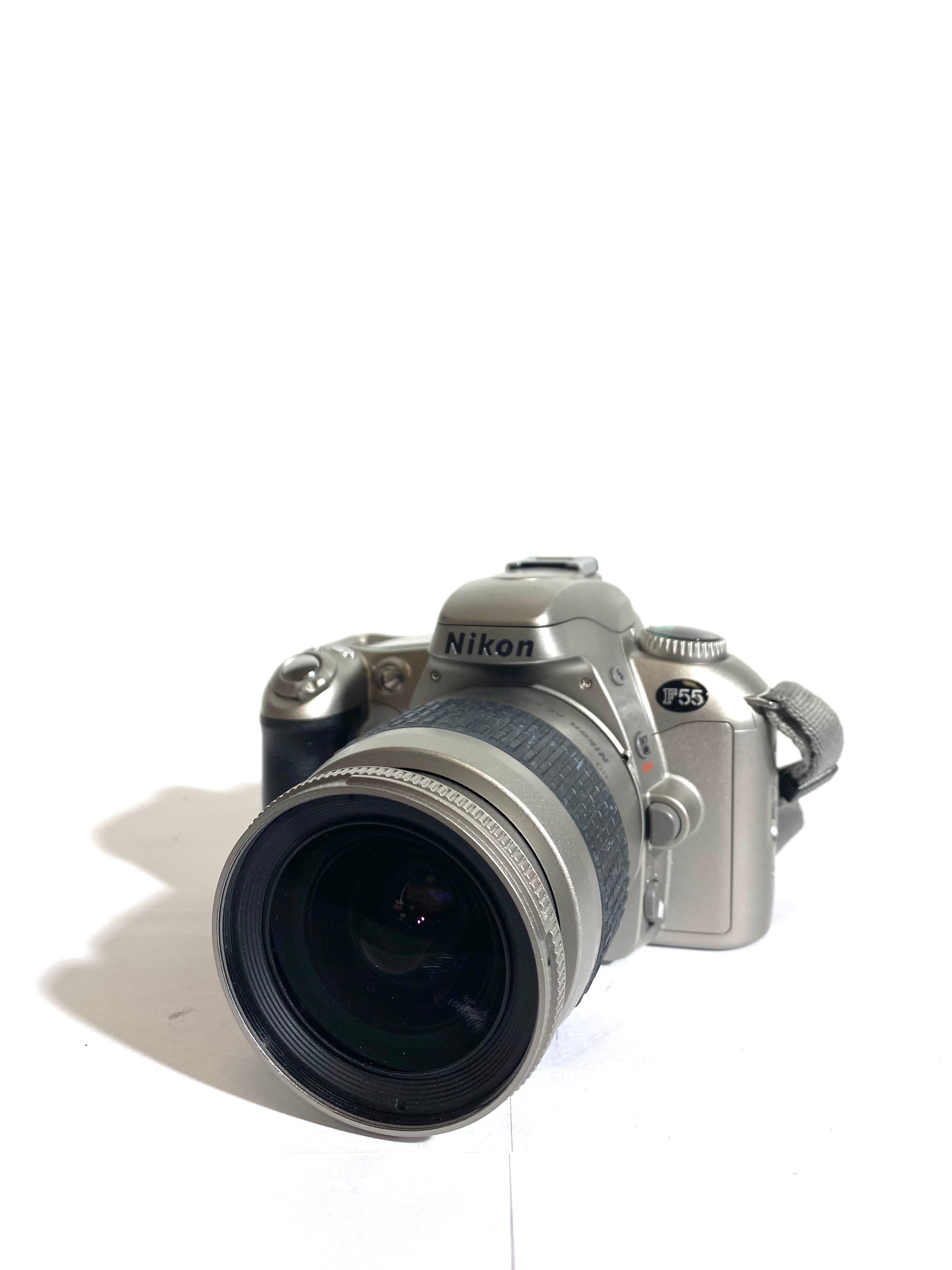 Nikon F55 + 28/80mm 1:3.3-5.6 G usato