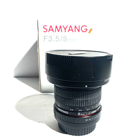 Samyang 8mm 1:3.5 Umc per Canon usato