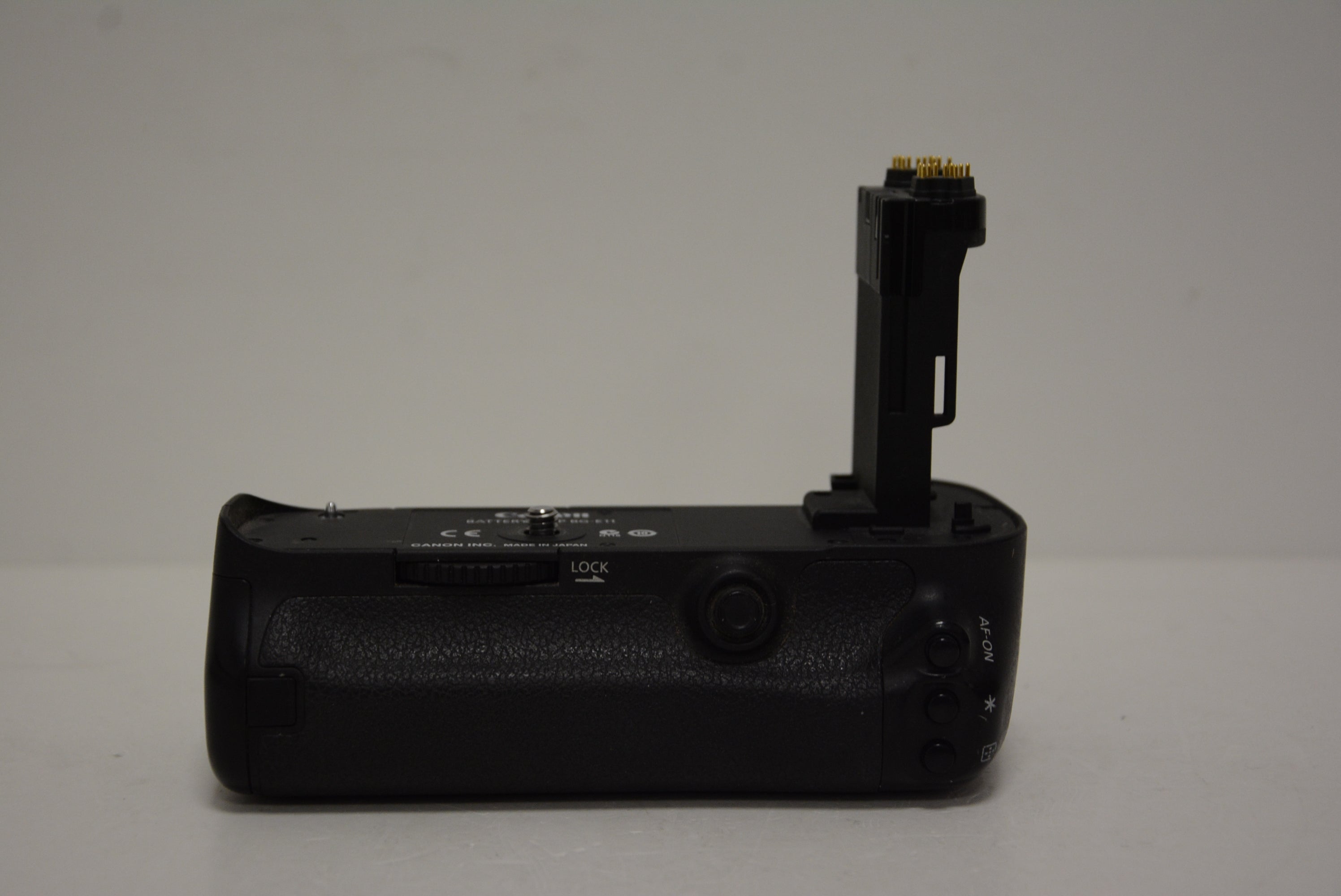 Battery Grip Canon BG-E11 usato - Gar. 1 anno